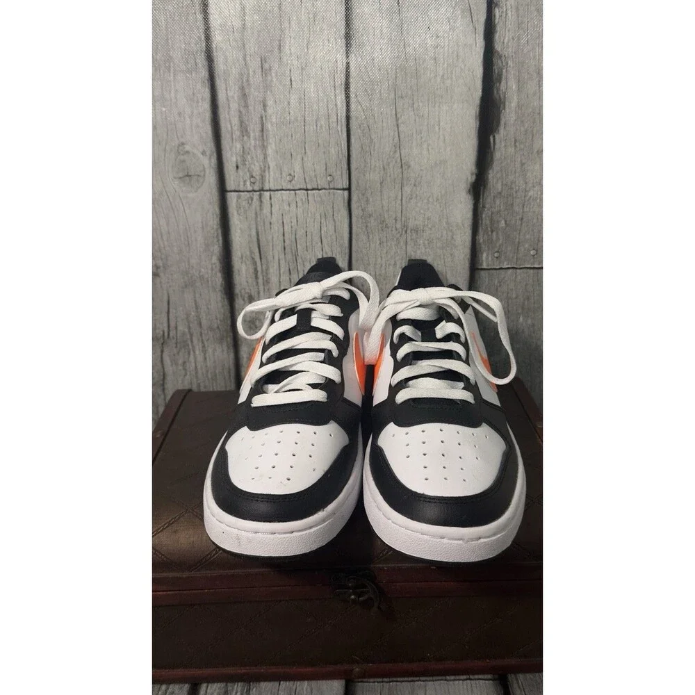 Nike new women